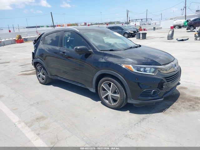 Salvage Honda HR-V Image