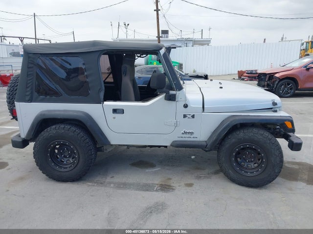 Jeep Wrangler X