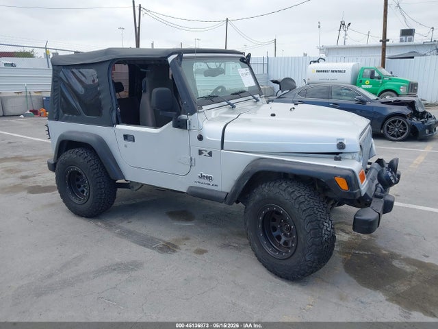 Salvage Jeep Wrangler Image