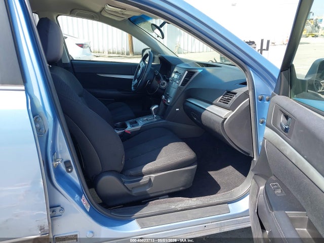 Subaru Outback 2.5i Premium