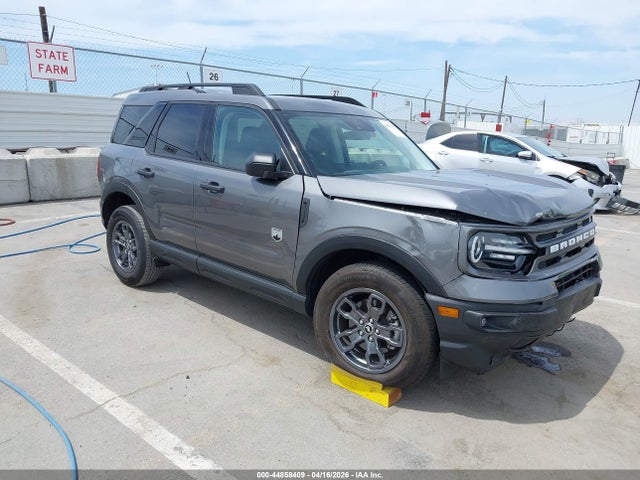 Salvage Ford Bronco Image