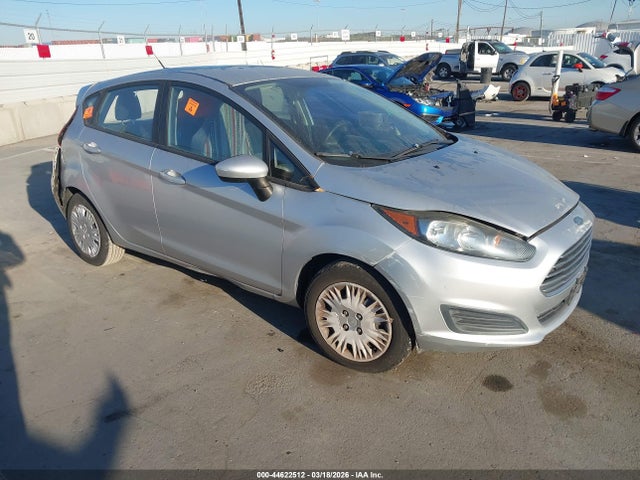 Salvage Ford Fiesta Image