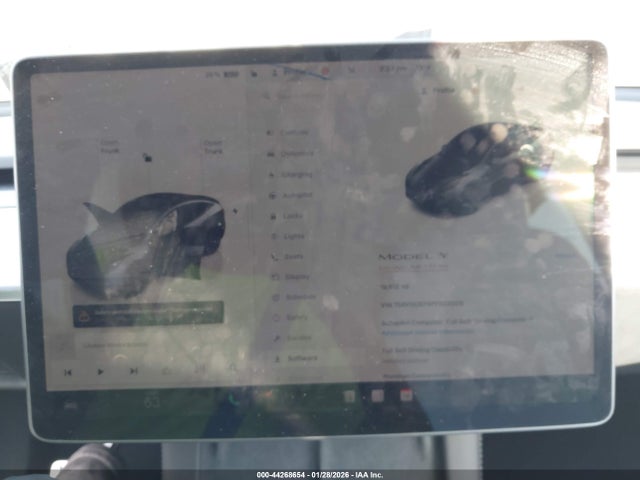 Tesla Model Y Performance Dual Motor All-wheel Drive