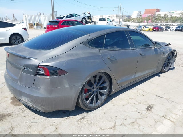 Tesla Model S Performance Dual Motor All-wheel Drive