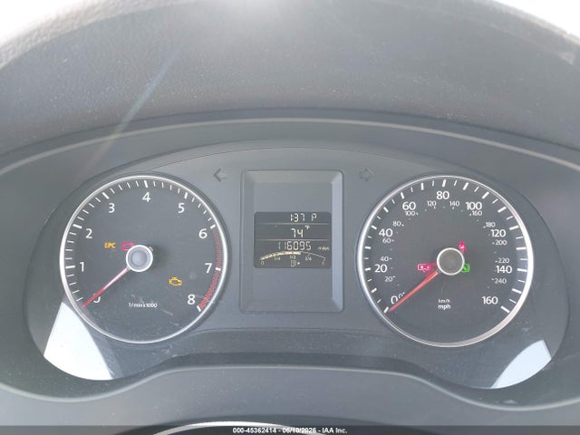 Volkswagen Jetta 2.5l Se