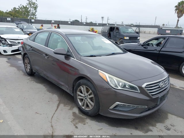 Salvage Hyundai SONATA Image