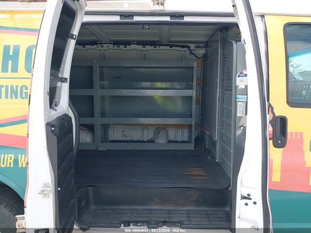 GMC Savana Work Van