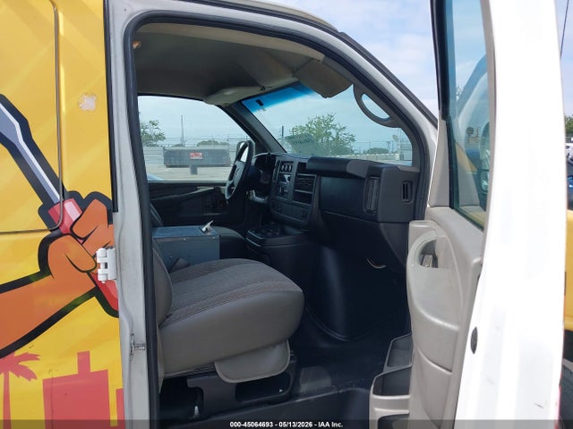 GMC Savana Work Van