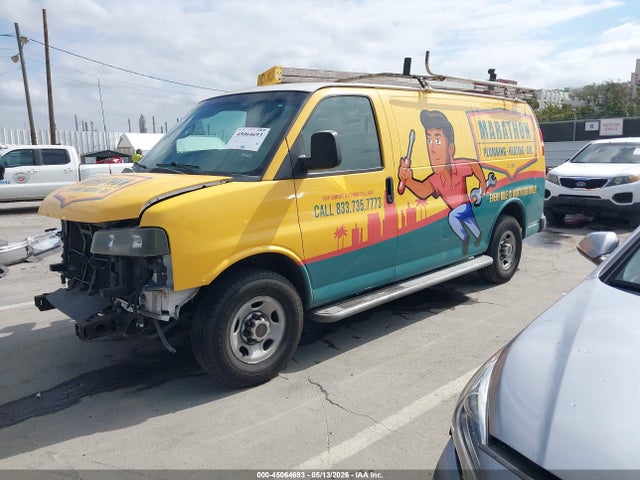 GMC Savana Work Van