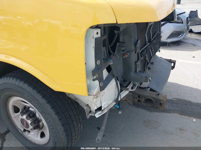 GMC Savana Work Van