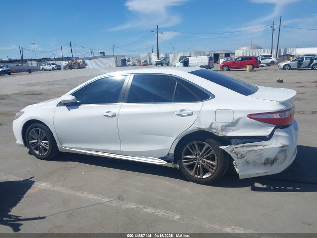 Toyota Camry Se