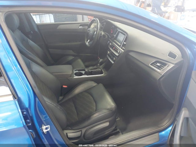 Hyundai SONATA Sport 2.0t