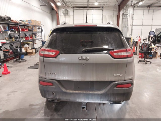 Jeep Cherokee Latitude 4x4