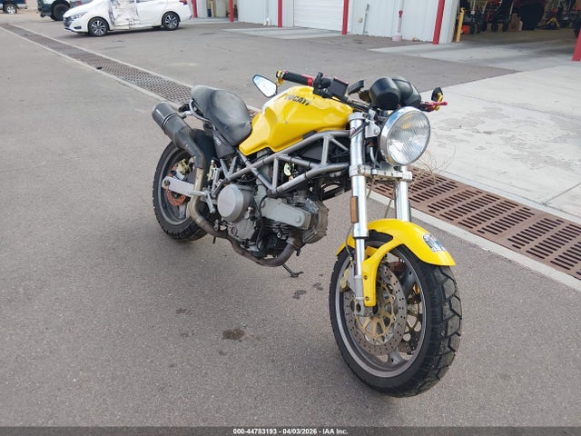 Salvage Ducati M600 Image