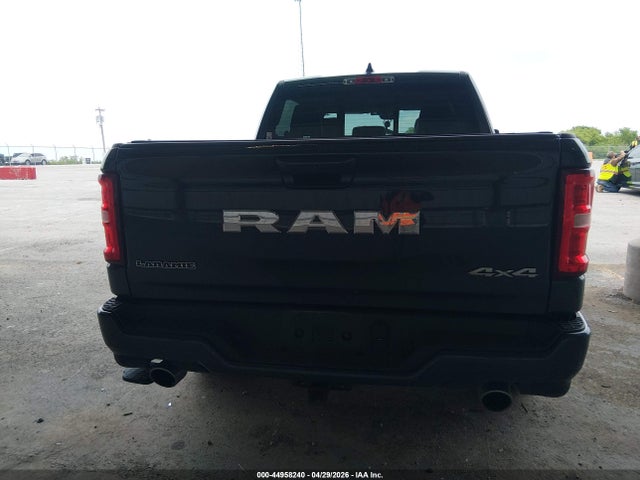 Ram 1500 Laramie  4x4 5'7 Box