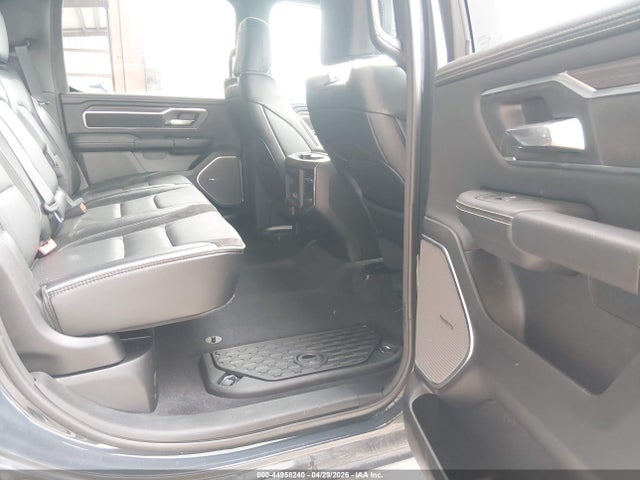 Ram 1500 Laramie  4x4 5'7 Box