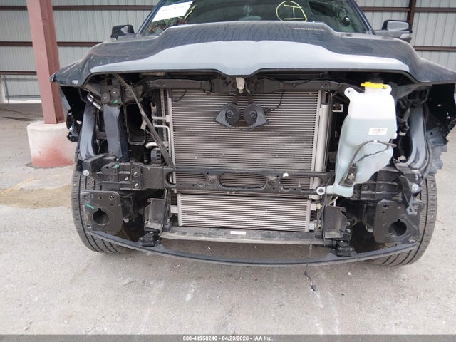 Ram 1500 Laramie  4x4 5'7 Box