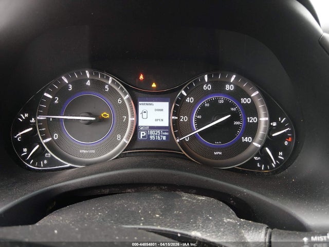 INFINITI Qx