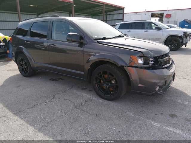 Salvage Dodge Journey Image