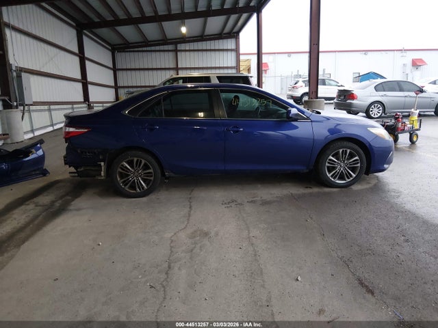 Toyota Camry Se