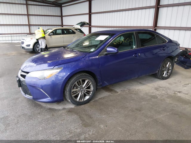 Toyota Camry Se