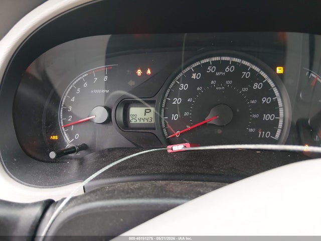 Toyota Sienna Le V6 8 Passenger