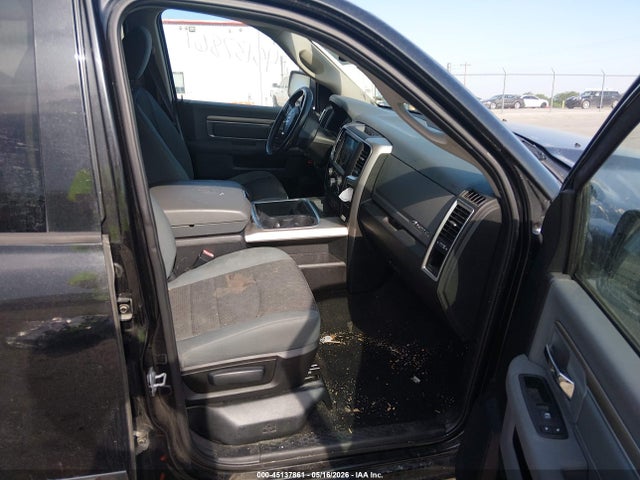 Ram 1500 Big Horn  4x4 5'7 Box
