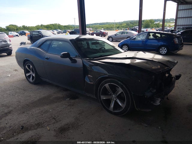 Salvage Dodge Challenger Image