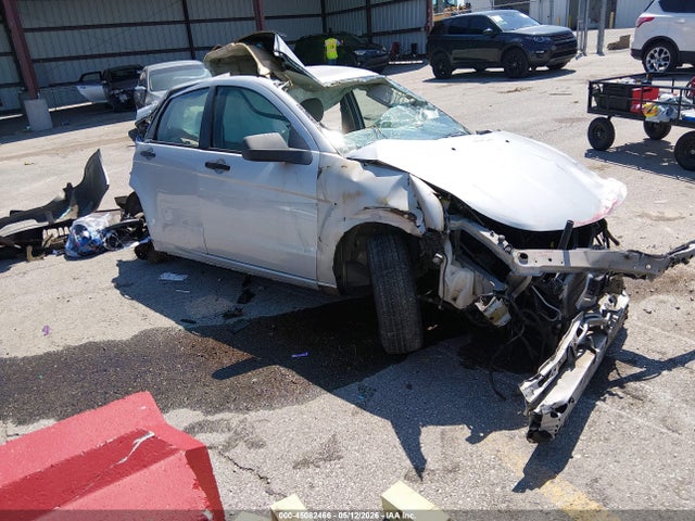 Salvage Ford Focus Image