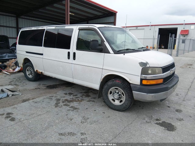Salvage Chevrolet Express Image