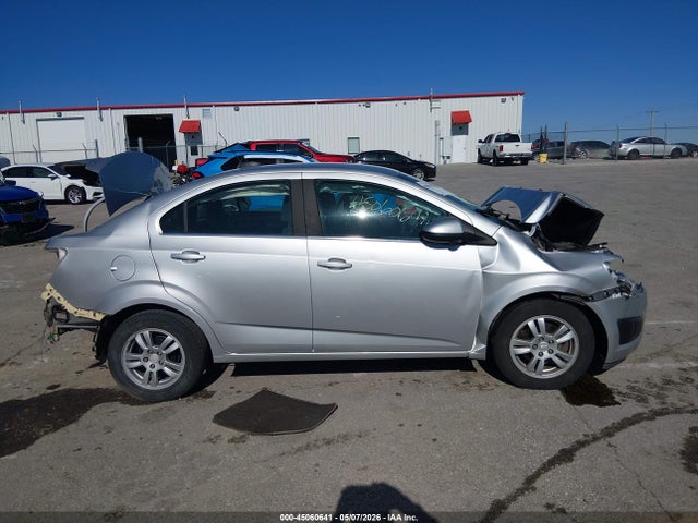 Chevrolet Sonic Lt Auto