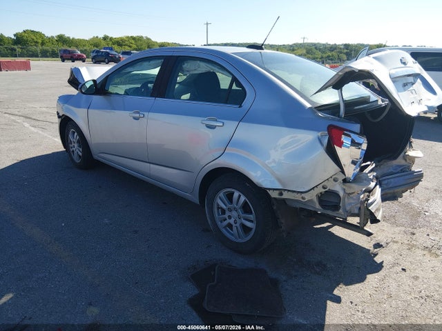 Chevrolet Sonic Lt Auto