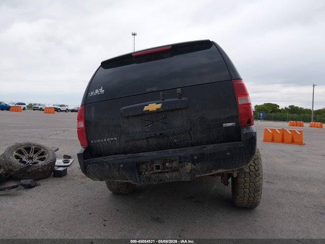Chevrolet Suburban 1500 Lt