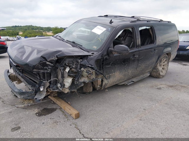 Chevrolet Suburban 1500 Lt