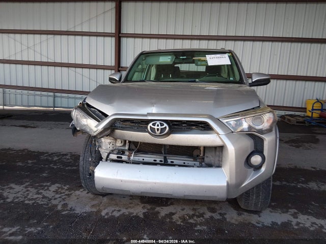 Toyota 4Runner Sr5