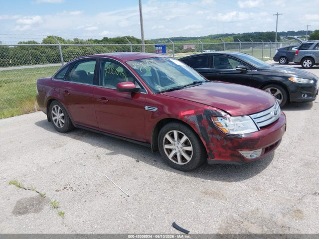 Salvage Ford Taurus Image