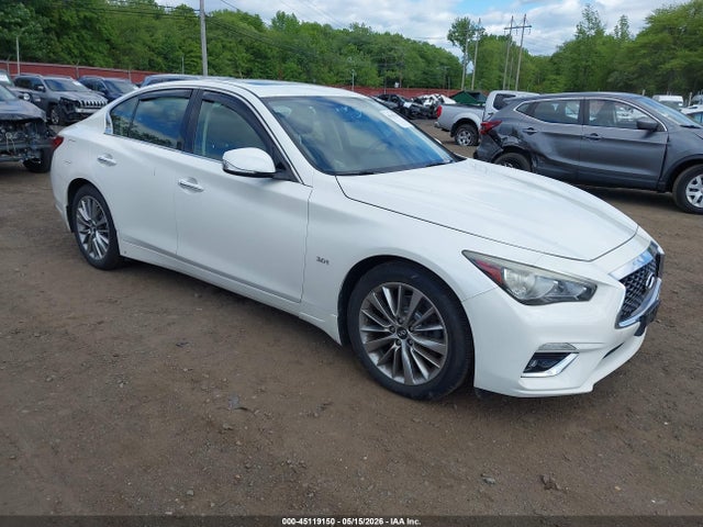 Salvage INFINITI Q50 Image