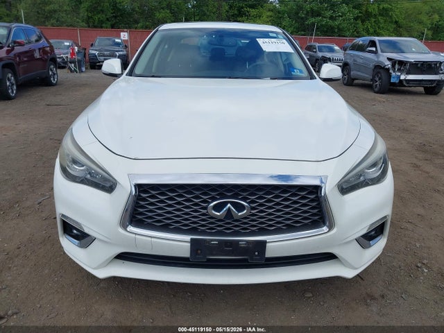 INFINITI Q50 3.0t Luxe