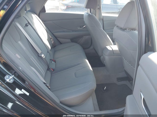 Hyundai ELANTRA Sel Convenience