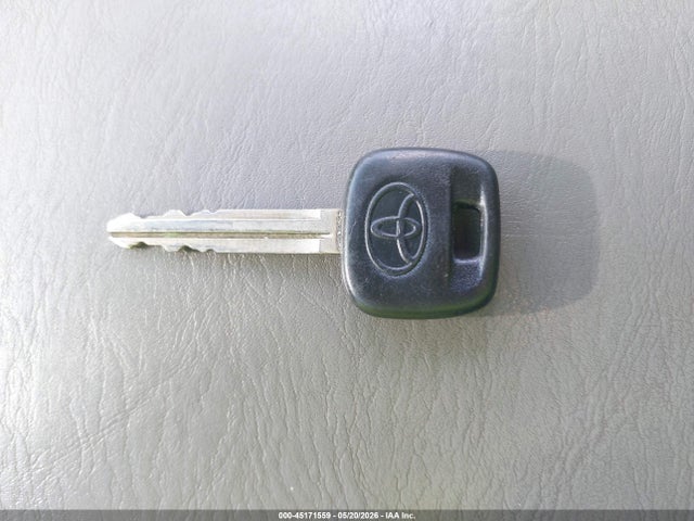 Toyota Camry Std