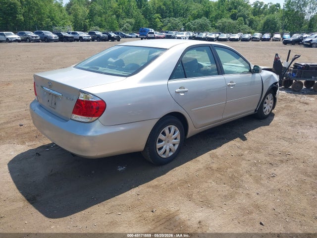 Toyota Camry Std