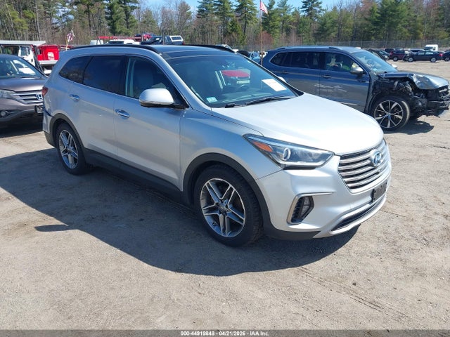 Salvage Hyundai SANTA FE Image