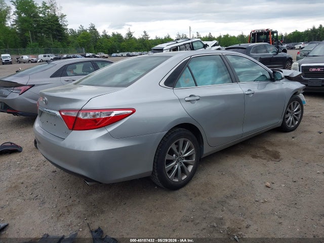 Toyota Camry Xle