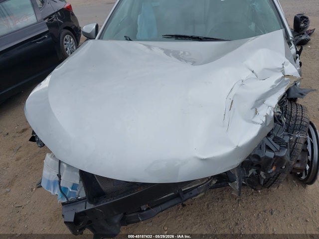 Toyota Camry Xle