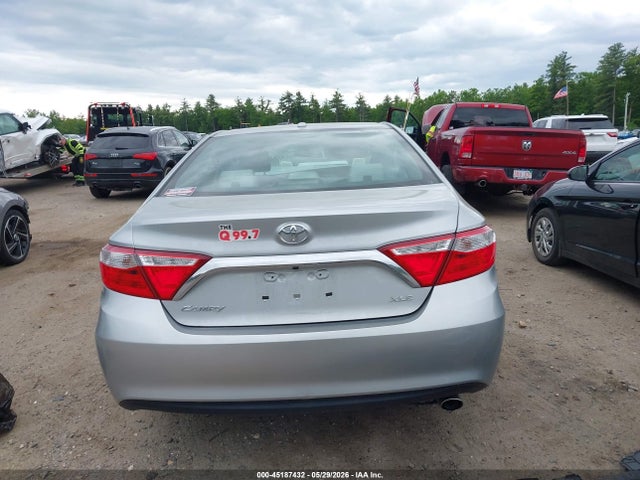 Toyota Camry Xle