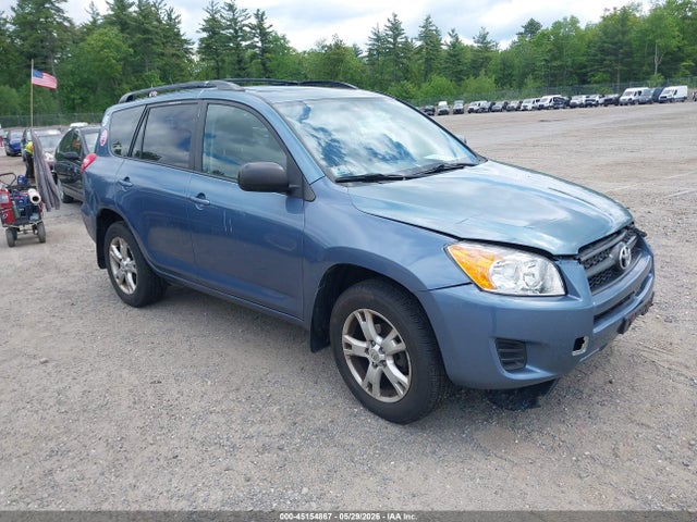 Salvage Toyota RAV4 Image