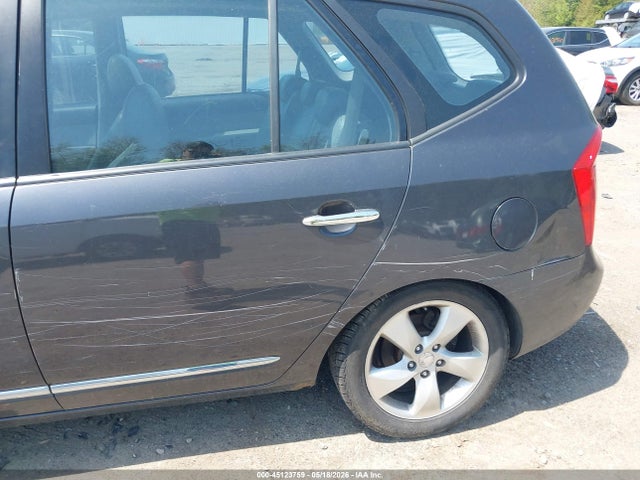 Kia Rondo Ex V6