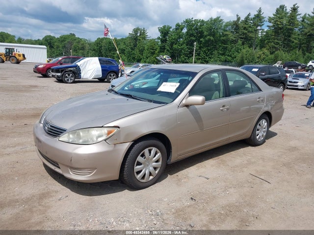 Toyota Camry Le