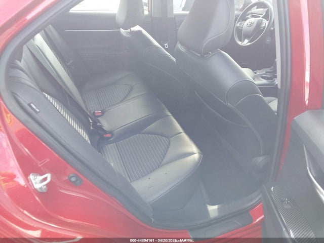 Toyota Camry Se Awd