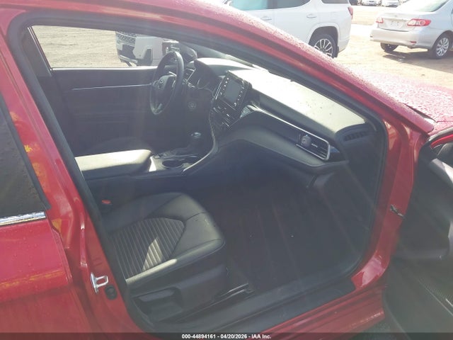 Toyota Camry Se Awd